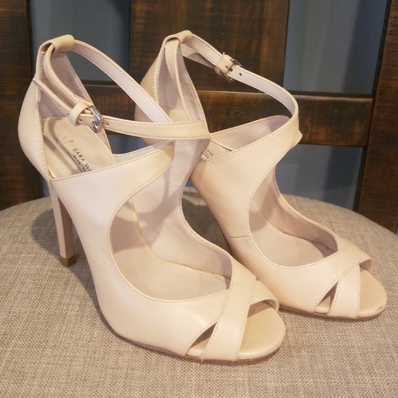 Zara sandals - Picture 2 of 5